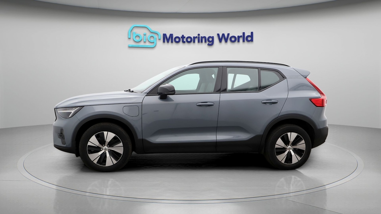 Used Volvo XC40 for sale - 77618751: Photo 4
