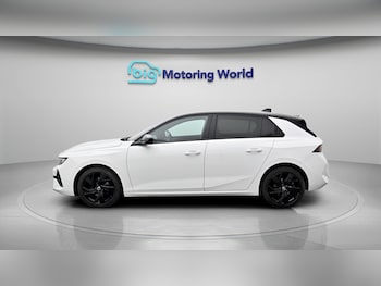 Used Vauxhall Astra 2024 for sale - 79439501: Photo