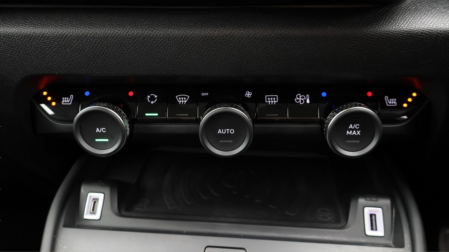 Used Citroen C4 2022 for sale - 77945639: Photo 12