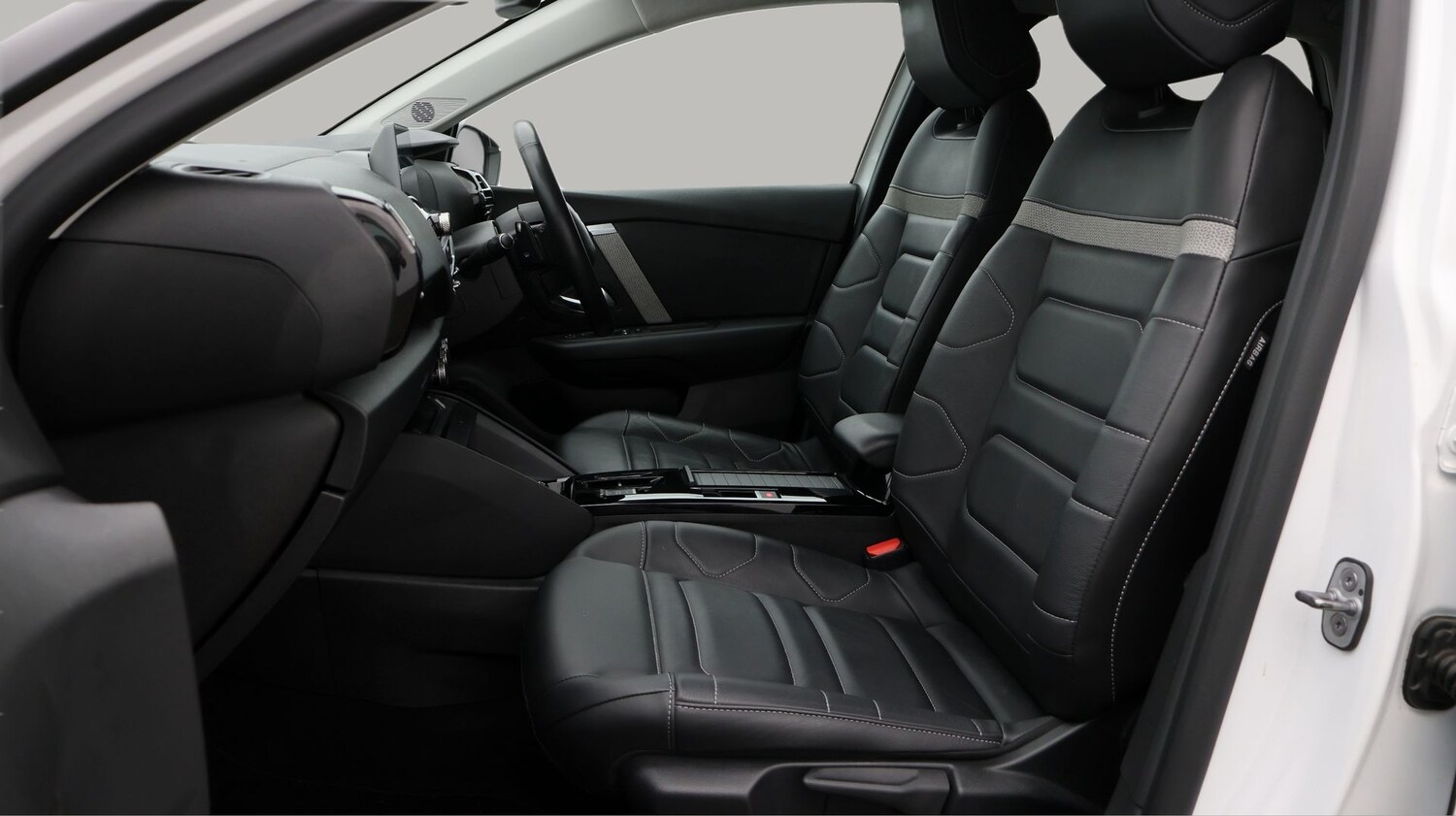 Used Citroen C4 2022 for sale - 77945639: Photo 14