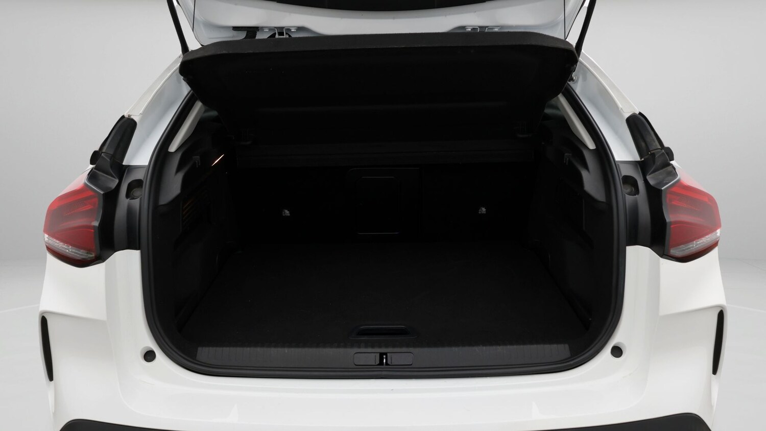 Used Citroen C4 2022 for sale - 77945639: Photo 17