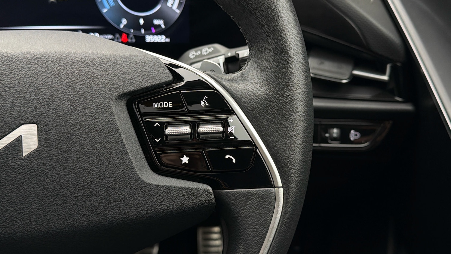 Used Kia Niro 2023 for sale - 78010673: Photo 23