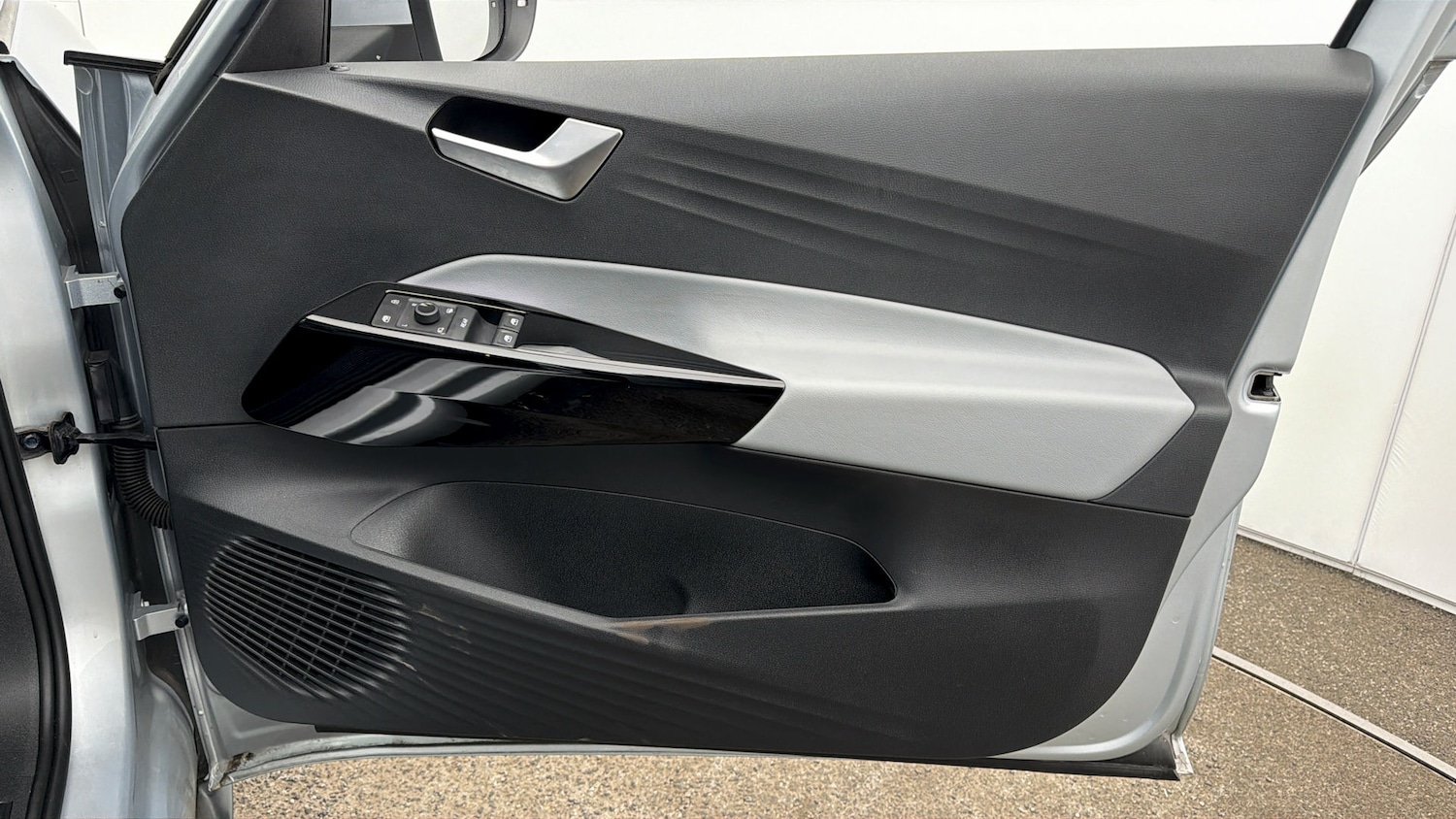 Used Volkswagen ID.3 for sale - 78111867: Photo 14