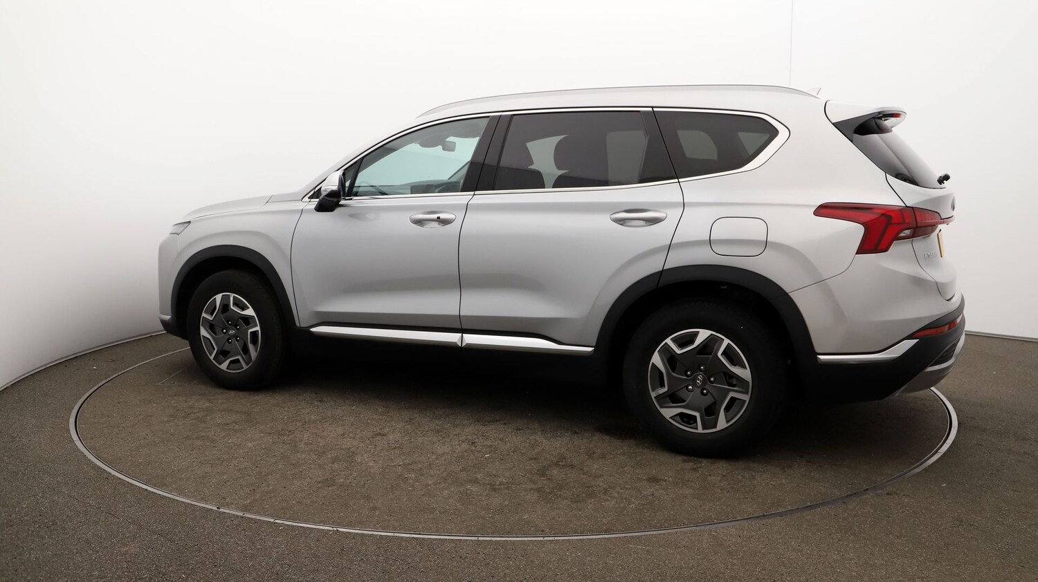 Used Hyundai Santa Fe for sale - 76808859: Photo 43