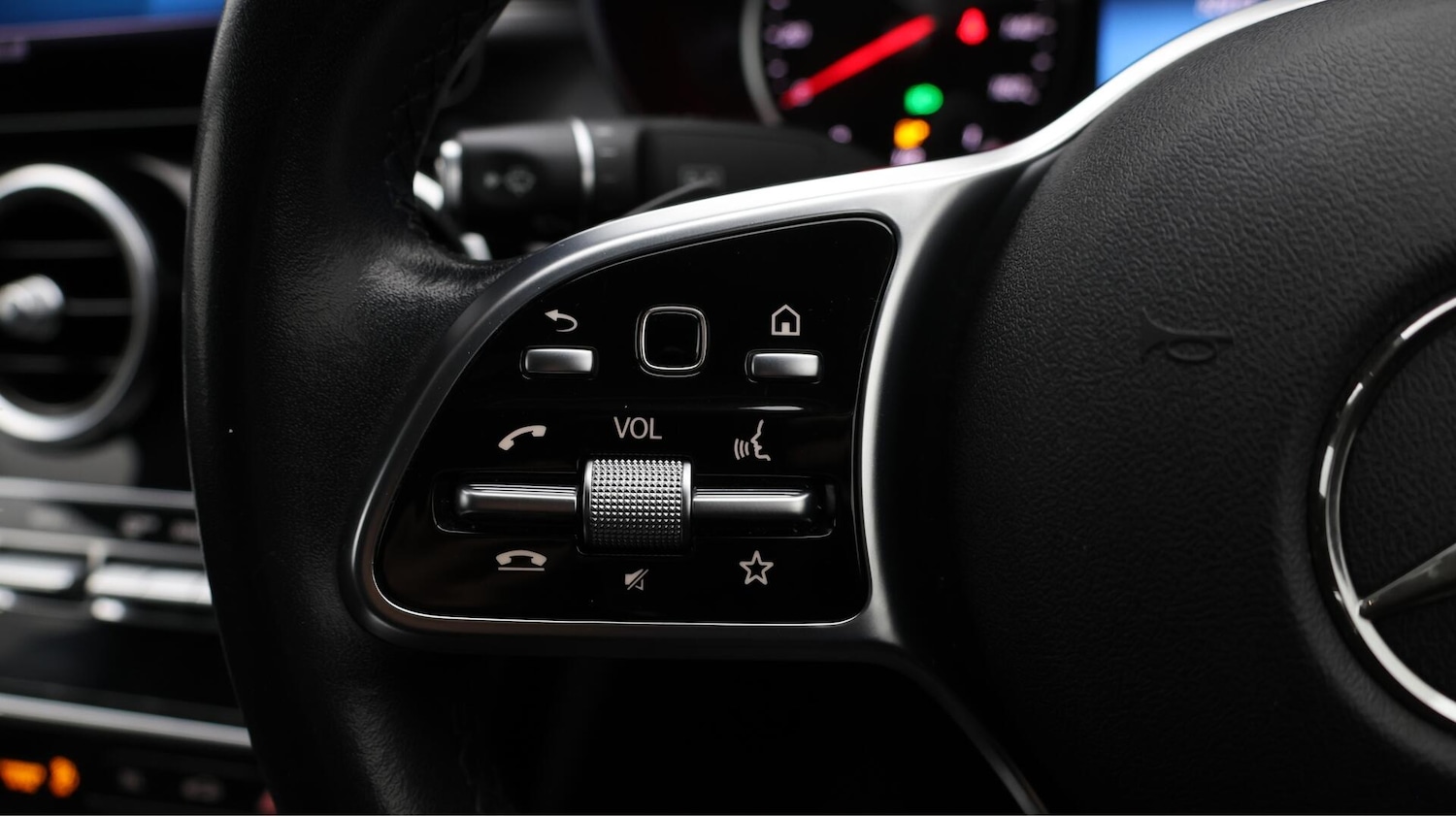 Used Mercedes-Benz C Class 2020 for sale - 76735187: Photo 24