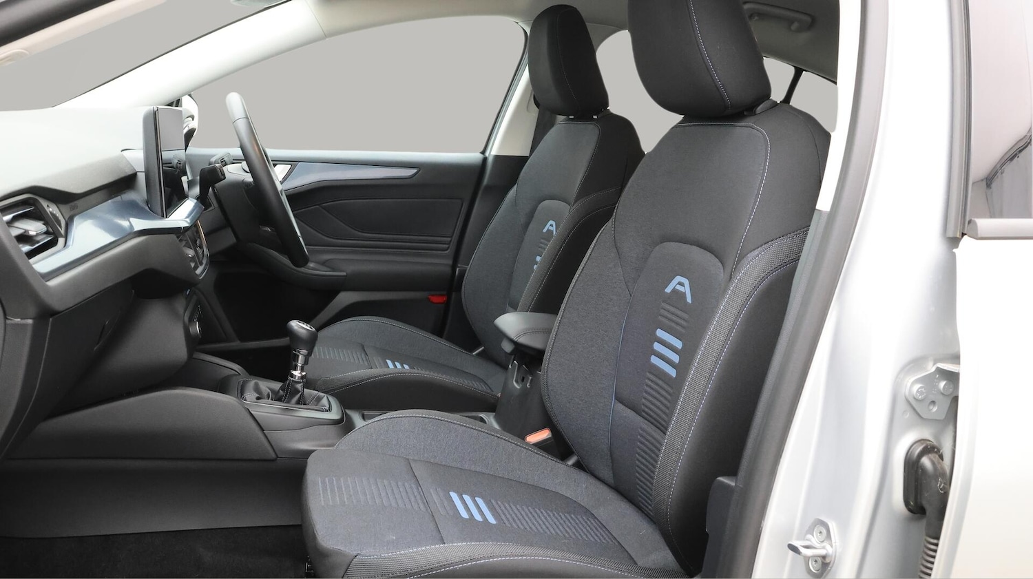 Used Ford Focus 2023 for sale - 76432433: Photo 15