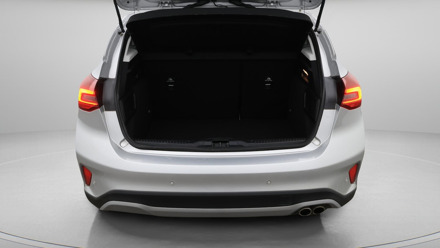 Used Ford Focus 2023 for sale - 76432433: Photo 18