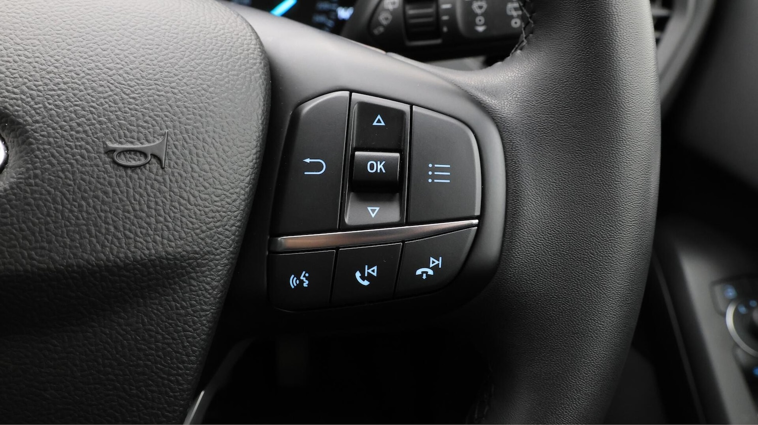 Used Ford Focus 2023 for sale - 76432433: Photo 25