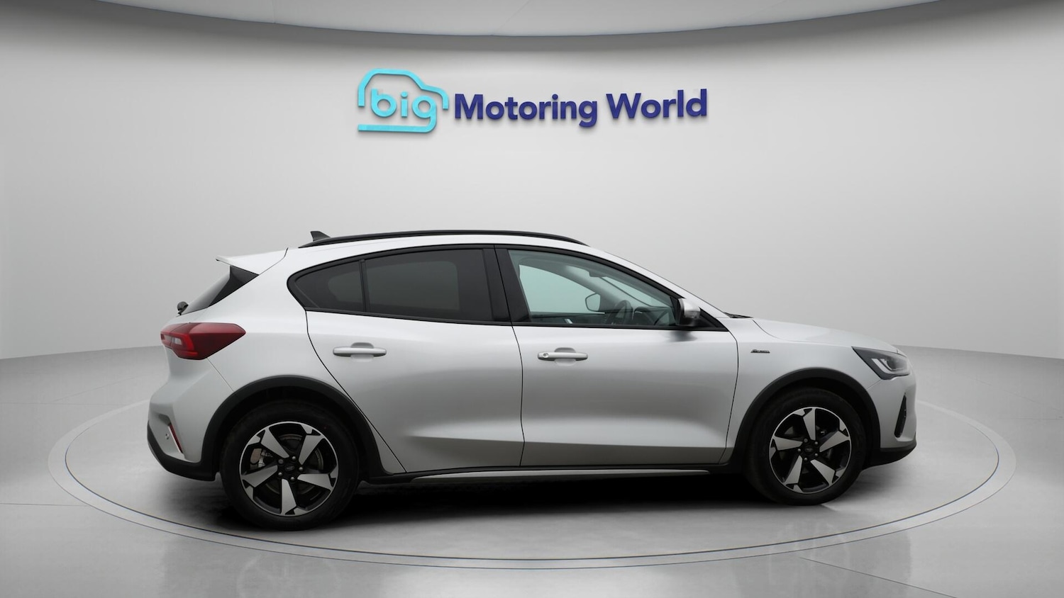 Used Ford Focus 2023 for sale - 76432433: Photo 9