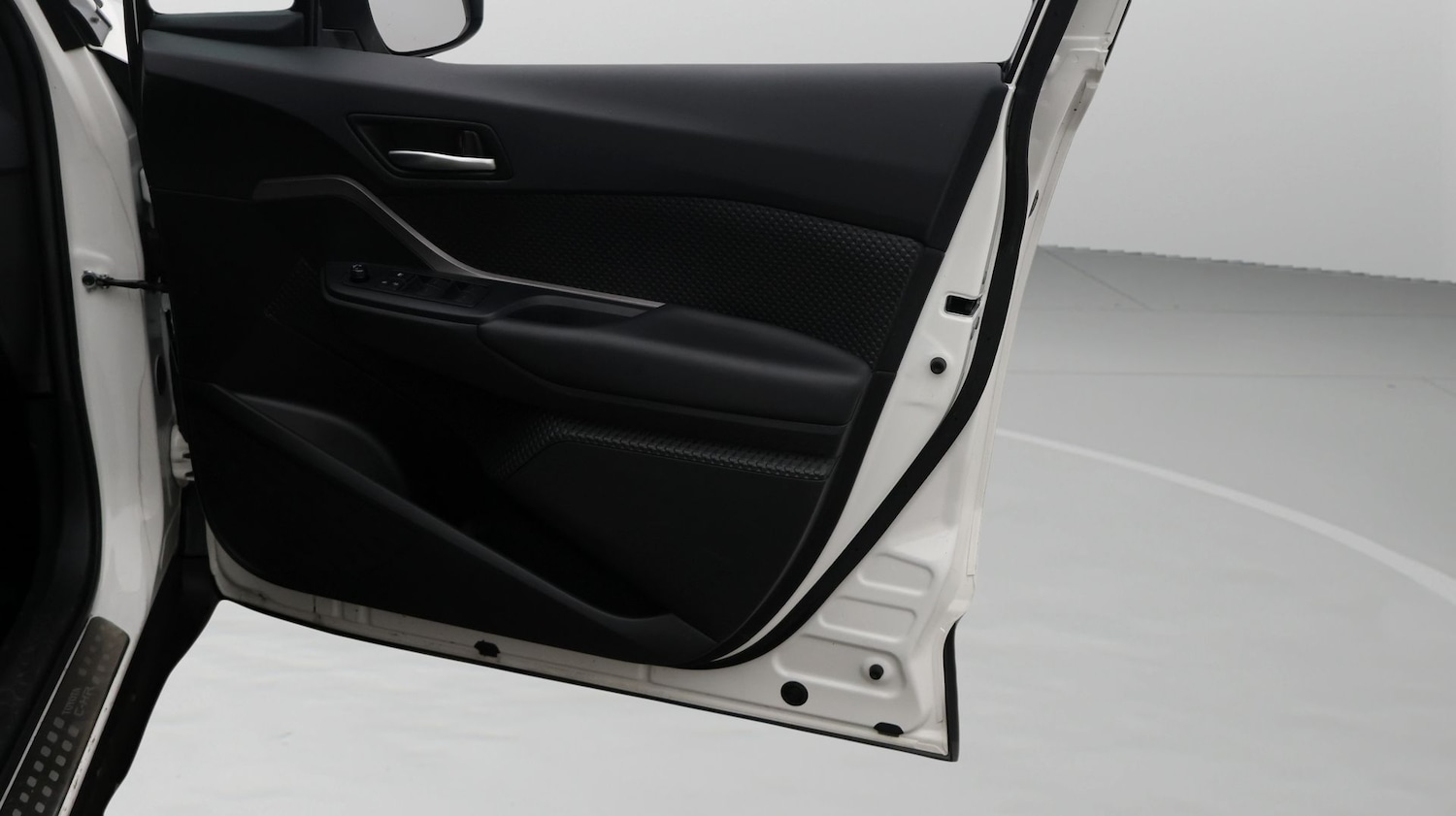 Used Toyota C-HR 2021 for sale - 77199258: Photo 15