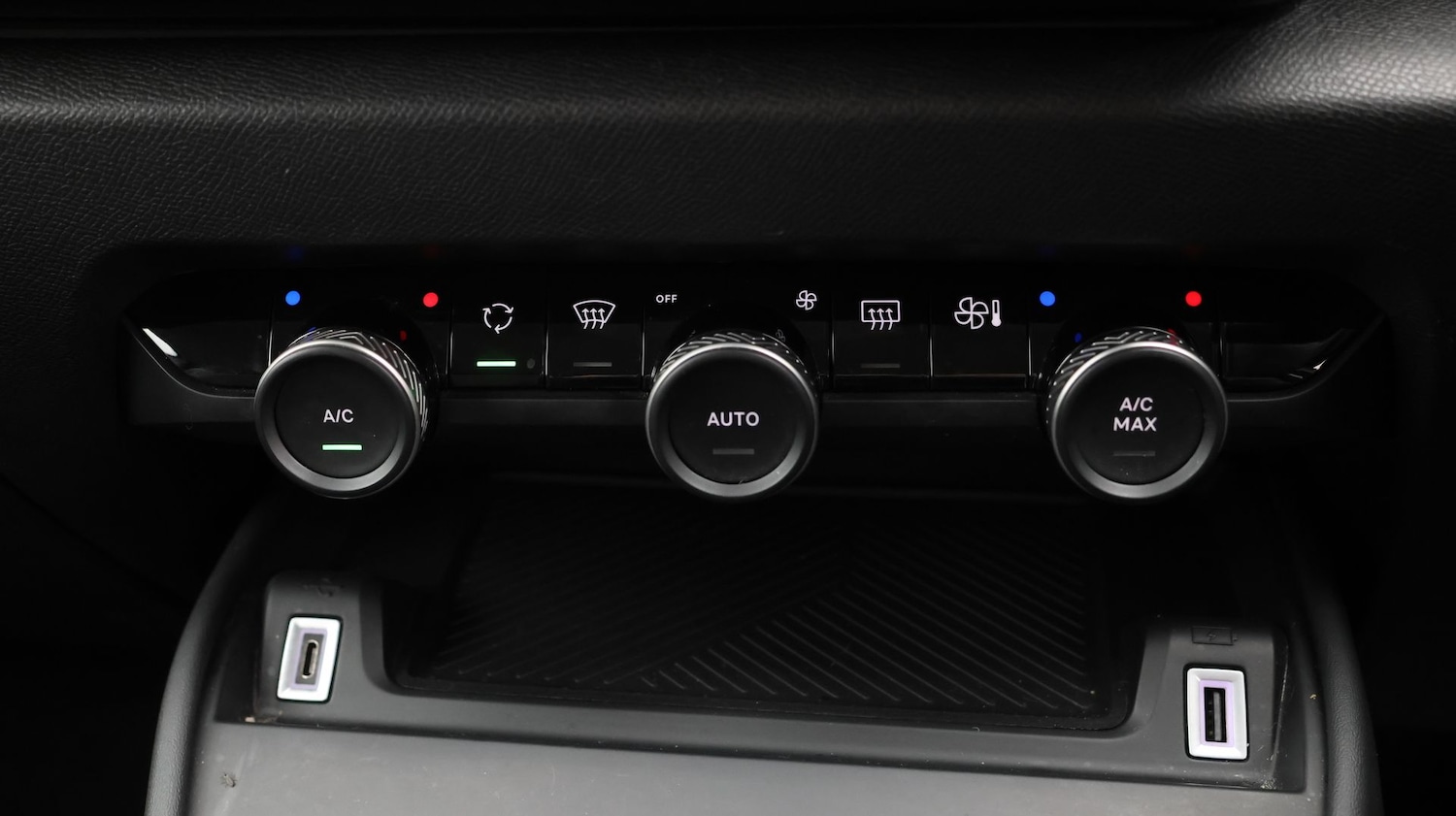 Used Citroen C4 2021 for sale - 77282569: Photo 12