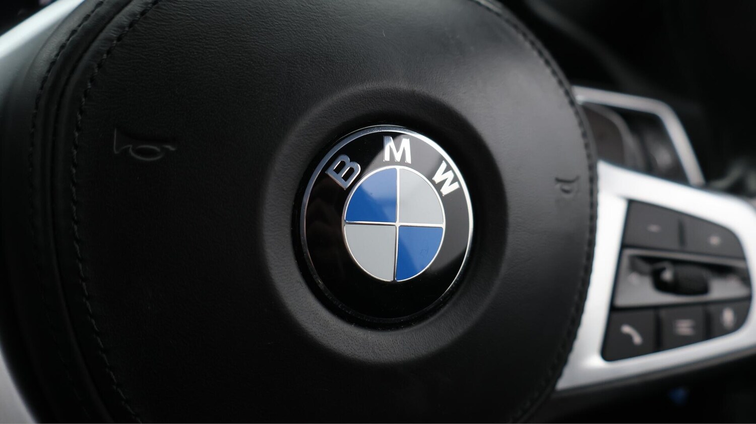 Used BMW 3 Series 2021 for sale - 76108916: Photo 23