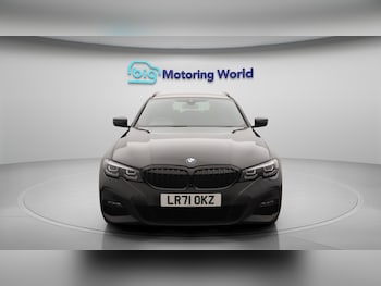 Used BMW 3 Series 2021 for sale - 76108916: Photo
