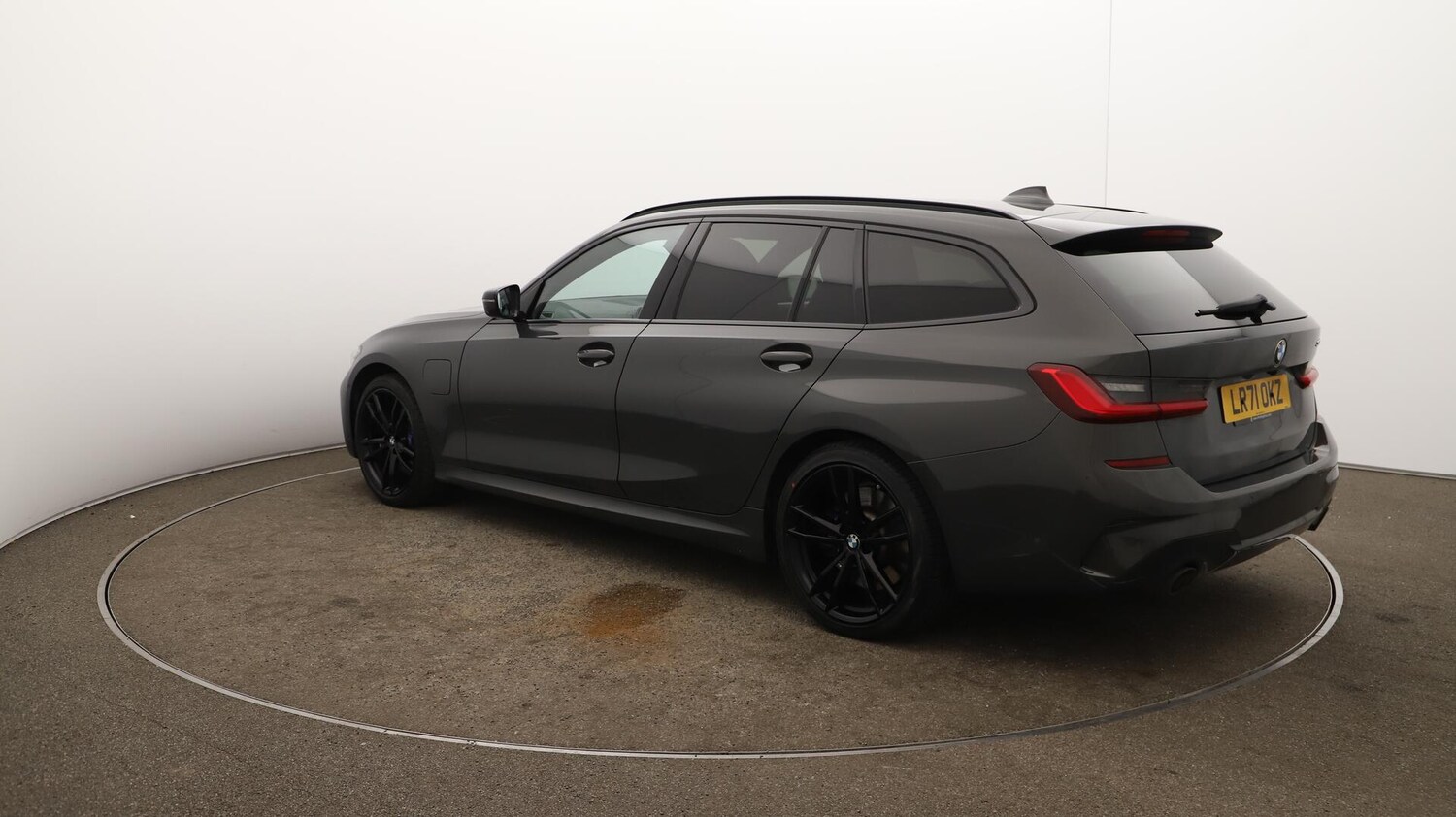 Used BMW 3 Series 2021 for sale - 76108916: Photo 64