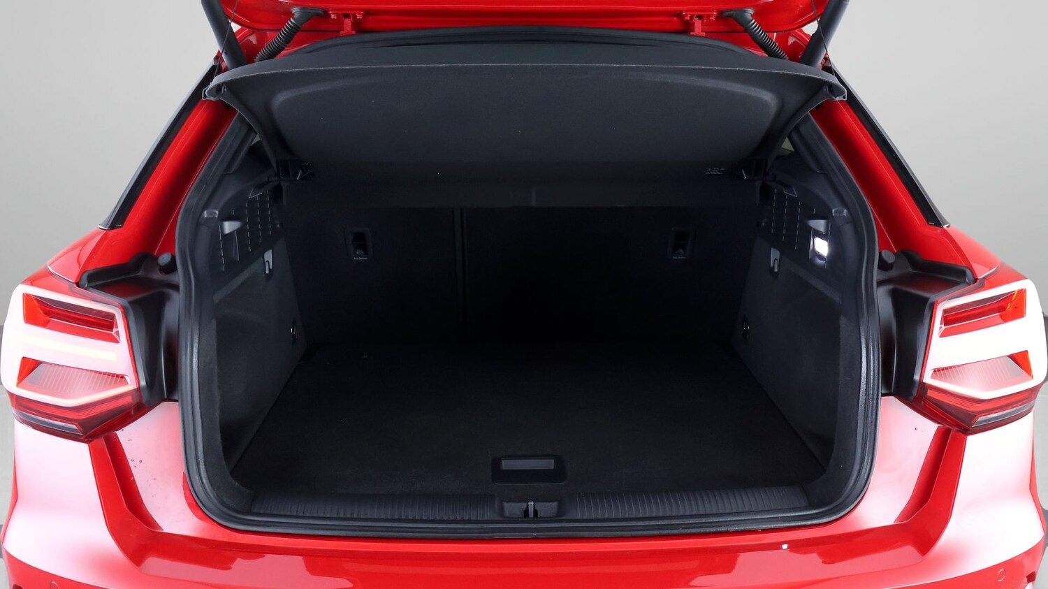 Used Audi Q2 2020 for sale - 77934864: Photo 17