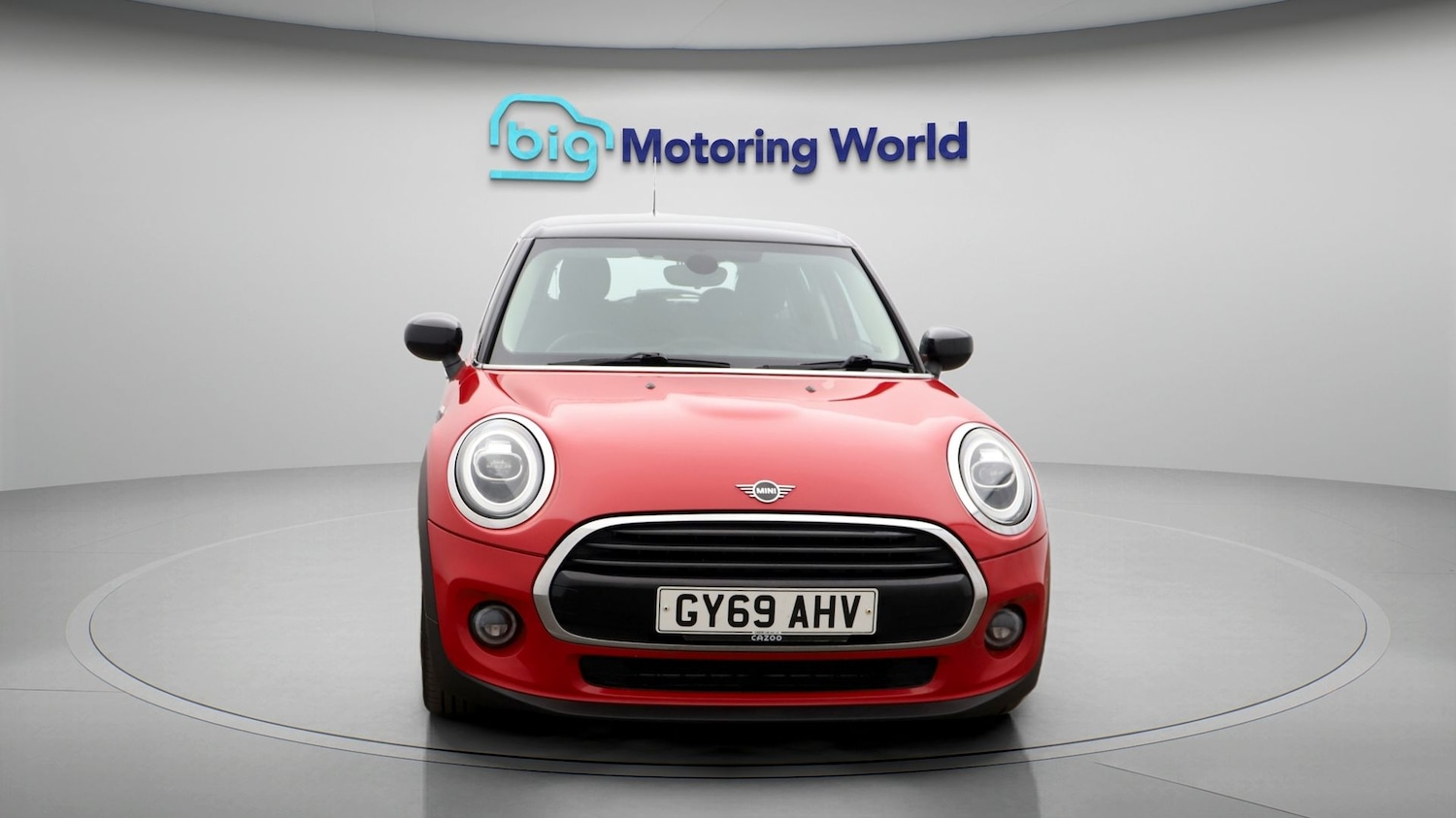 Used MINI Hatch 2019 for sale - 77831177: Photo 2