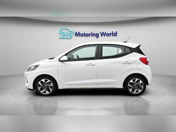Used Hyundai i10 2024 for sale - 79865043: Photo