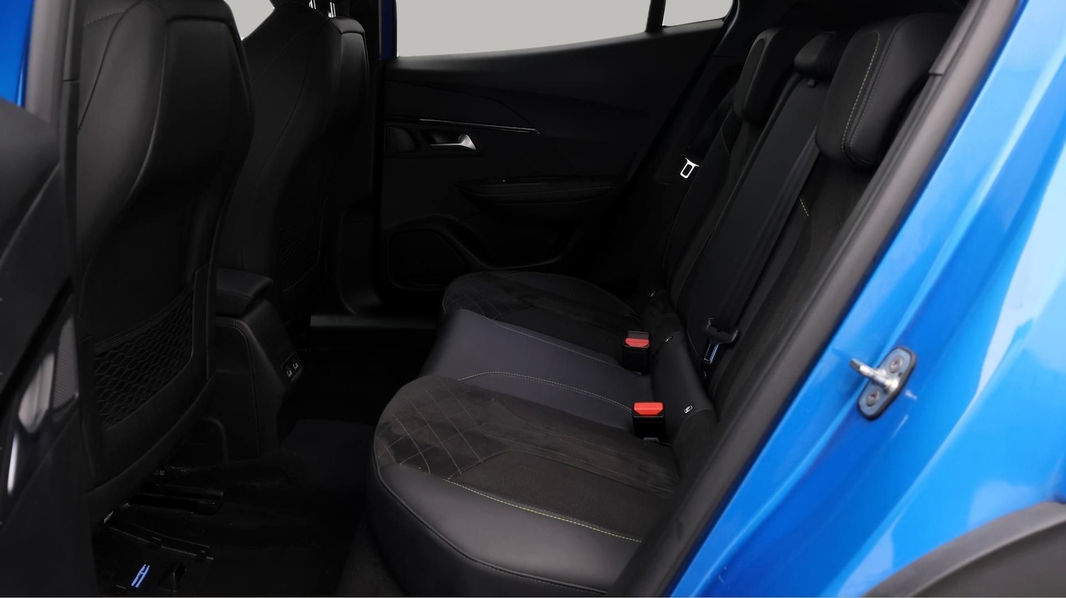 Used Peugeot 2008 2022 for sale - 77618606: Photo 16