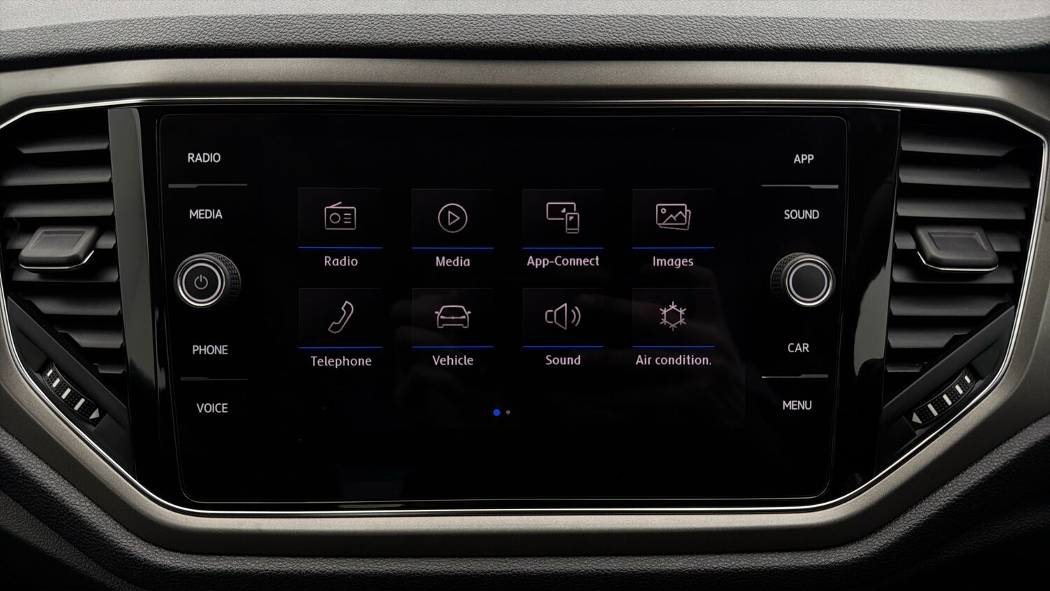 Used Volkswagen T-Roc for sale - 77917455: Photo 10