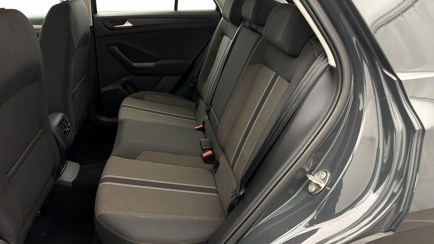 Used Volkswagen T-Roc for sale - 77917455: Photo 15