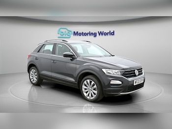 Used Volkswagen T-Roc 2020 for sale - 77917455: Photo