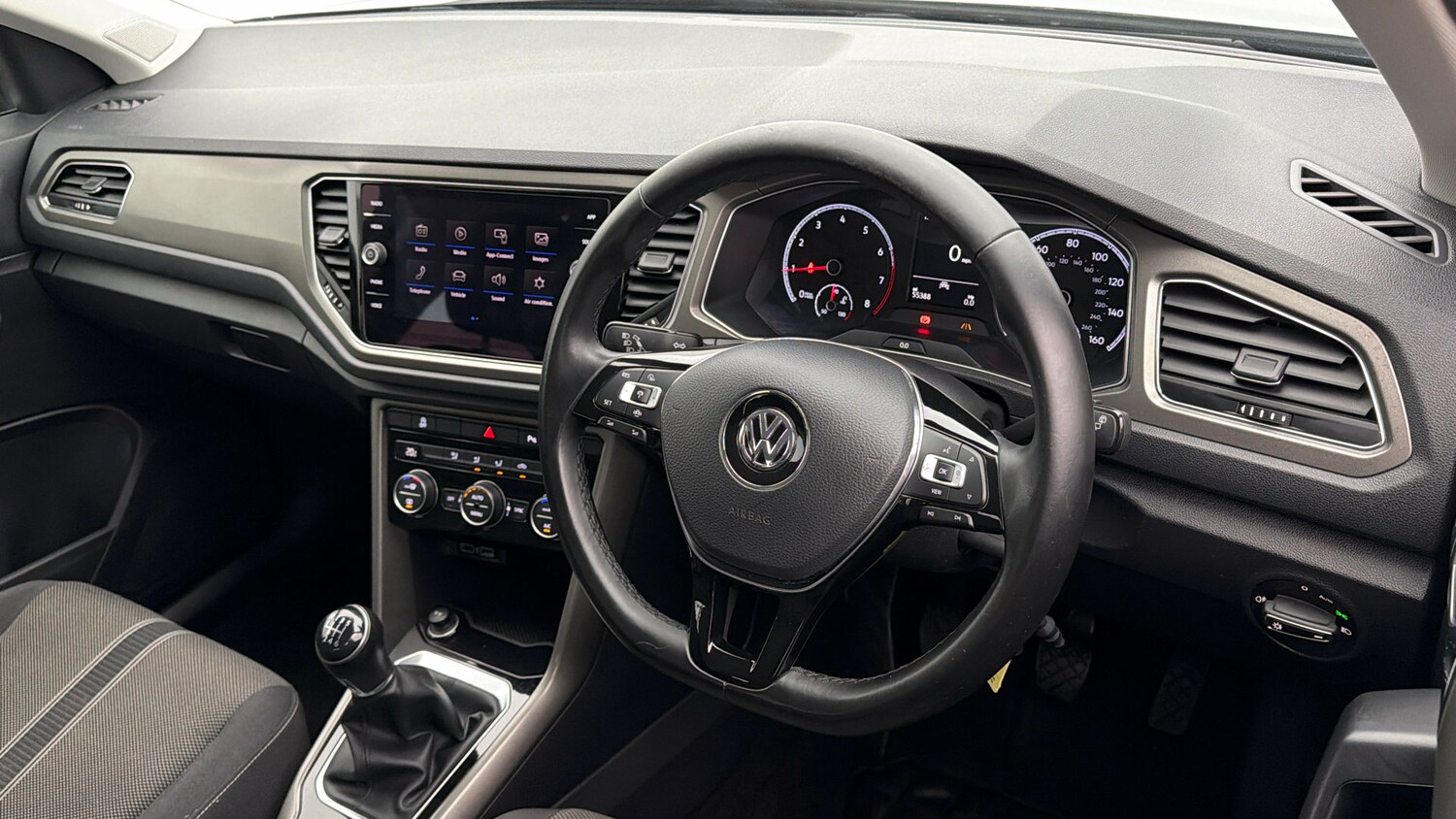 Used Volkswagen T-Roc for sale - 77917455: Photo 9