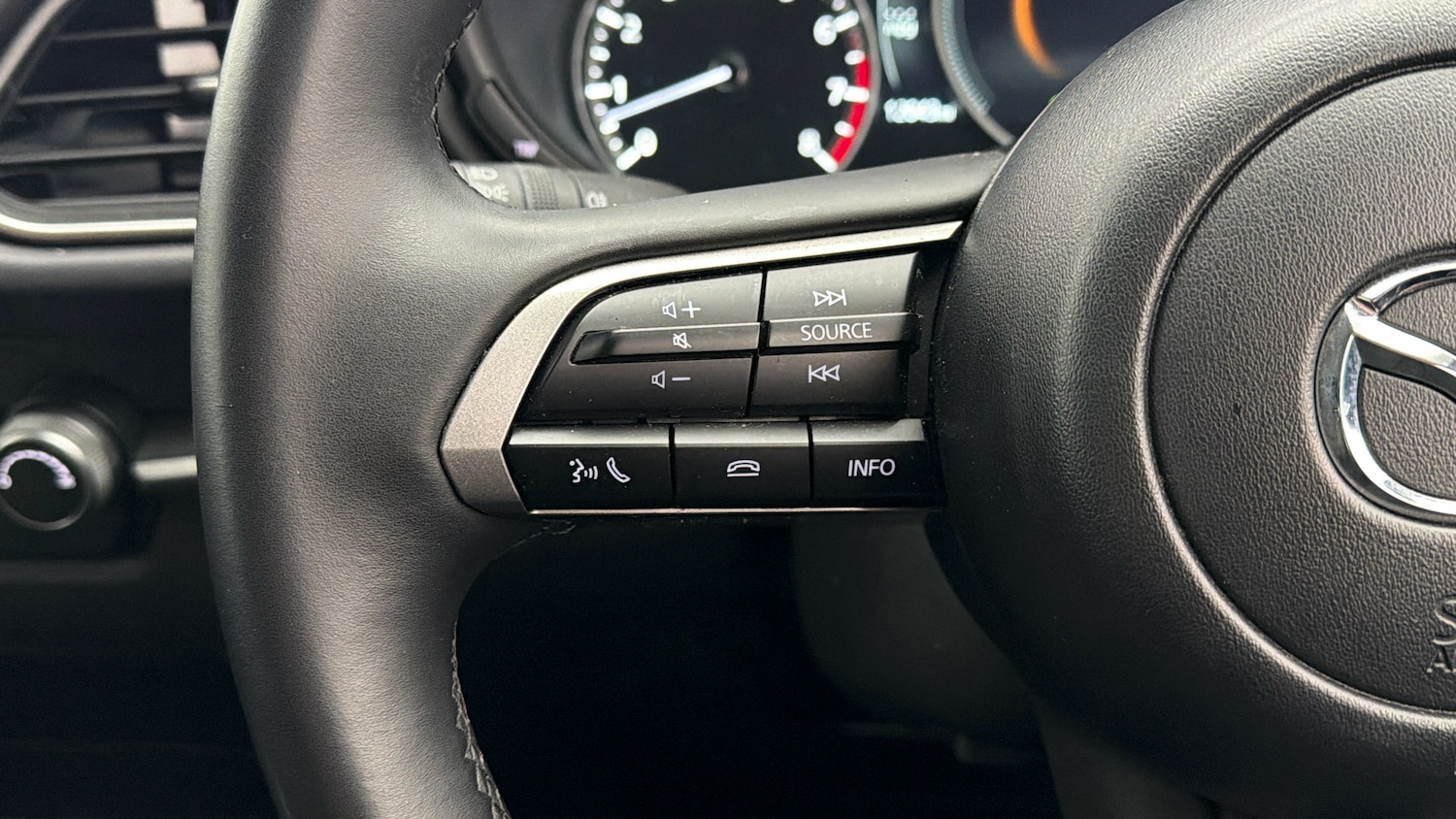 Used Mazda CX-30 2025 for sale - 78042205: Photo 21