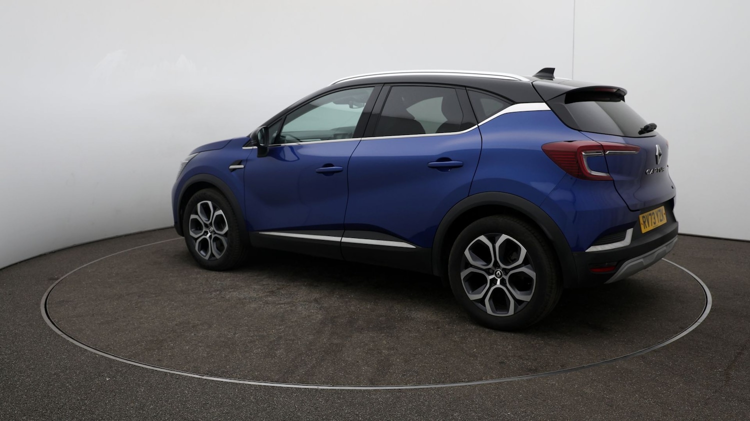 Used Renault Captur for sale - 76809015: Photo 25