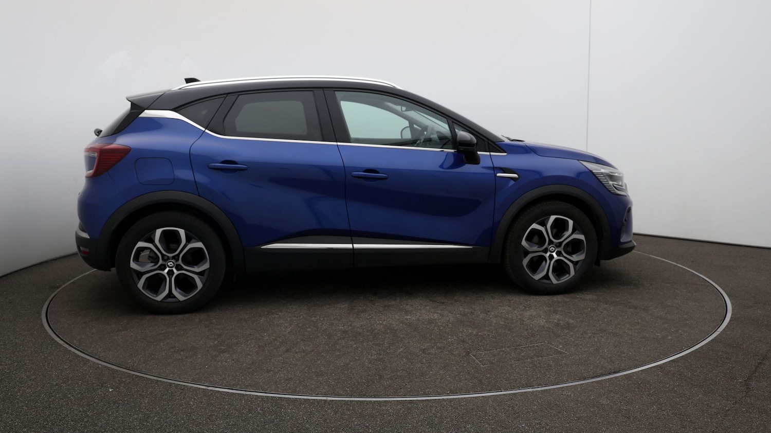 Used Renault Captur for sale - 76809015: Photo 40