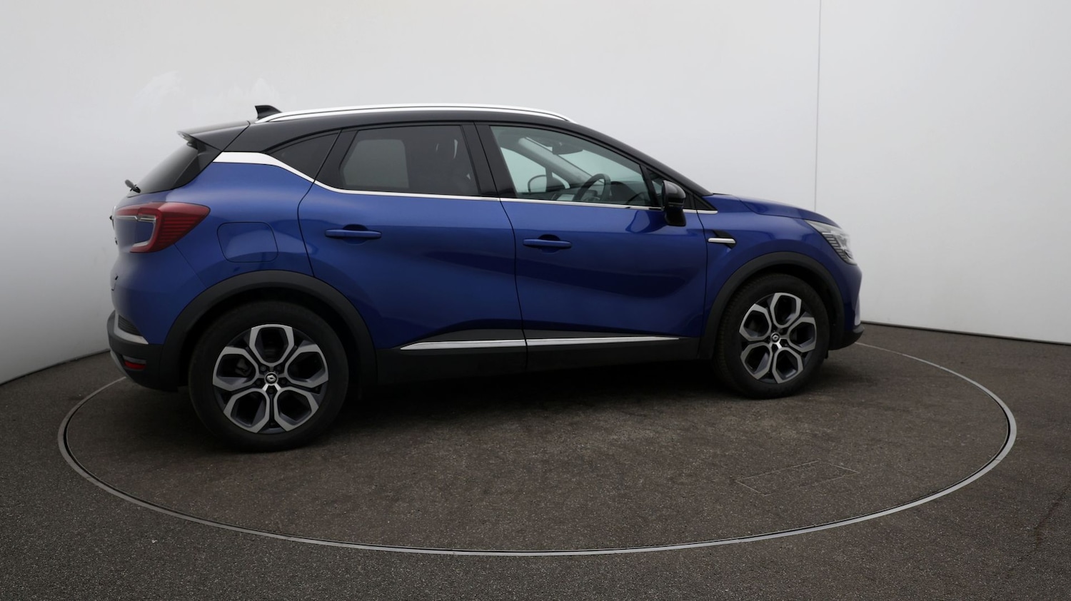 Used Renault Captur for sale - 76809015: Photo 41
