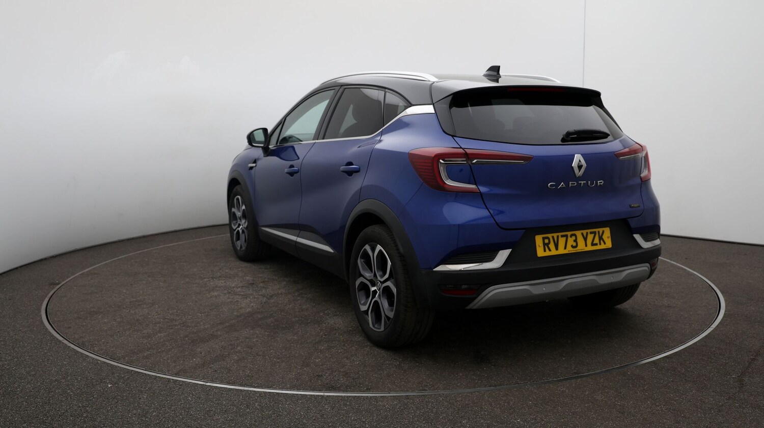 Used Renault Captur for sale - 76809015: Photo 51