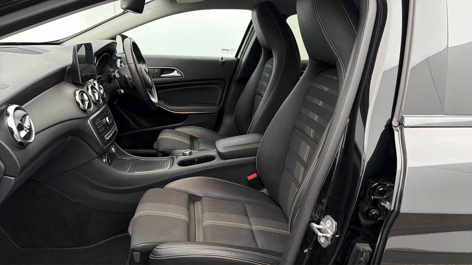 Used Mercedes-Benz GLA 2019 for sale - 77989454: Photo 13