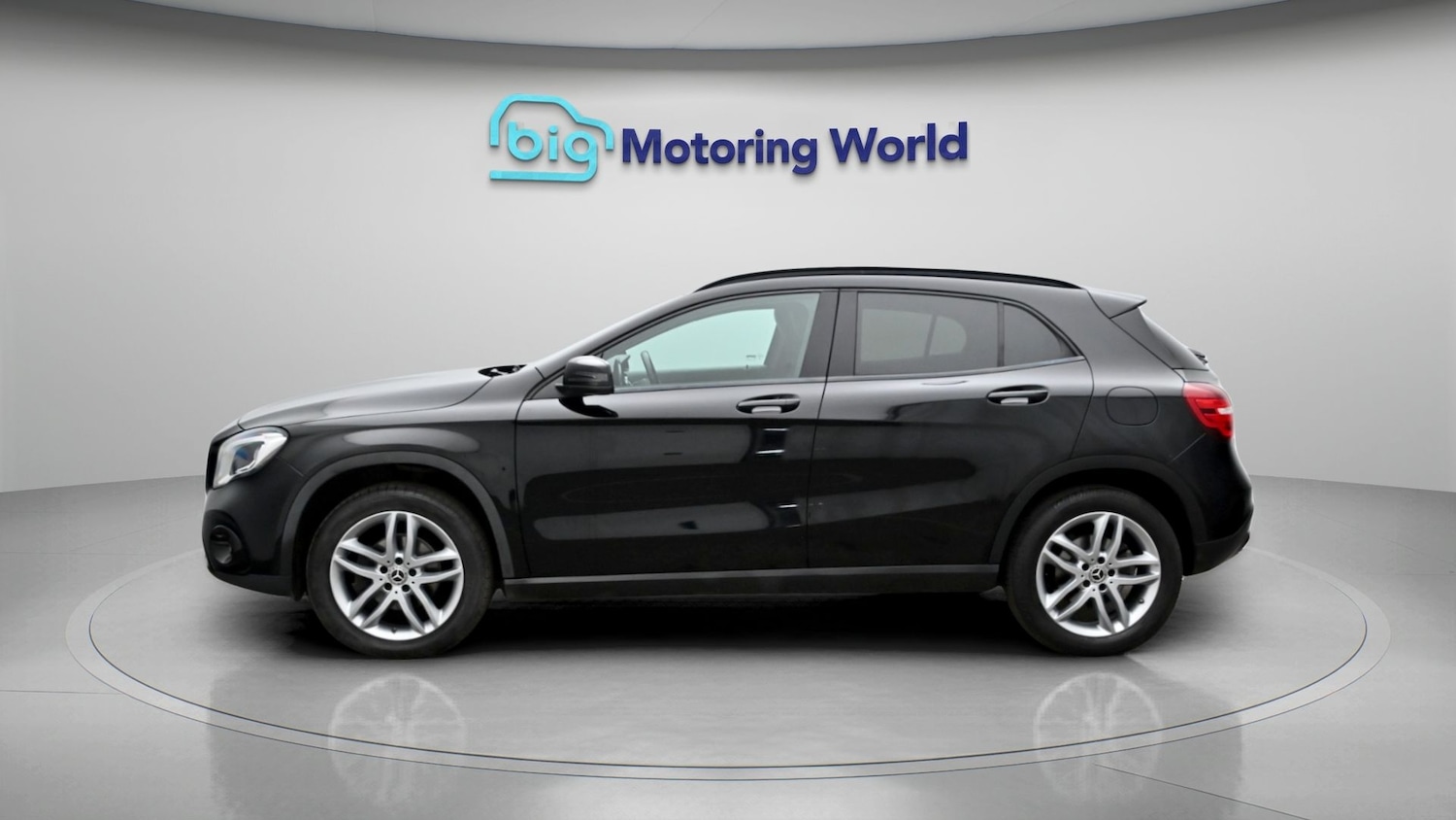 Used Mercedes-Benz GLA 2019 for sale - 77989454: Photo 4