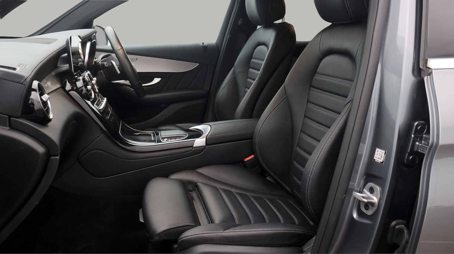 Used Mercedes-Benz GLC 2021 for sale - 77622626: Photo 14