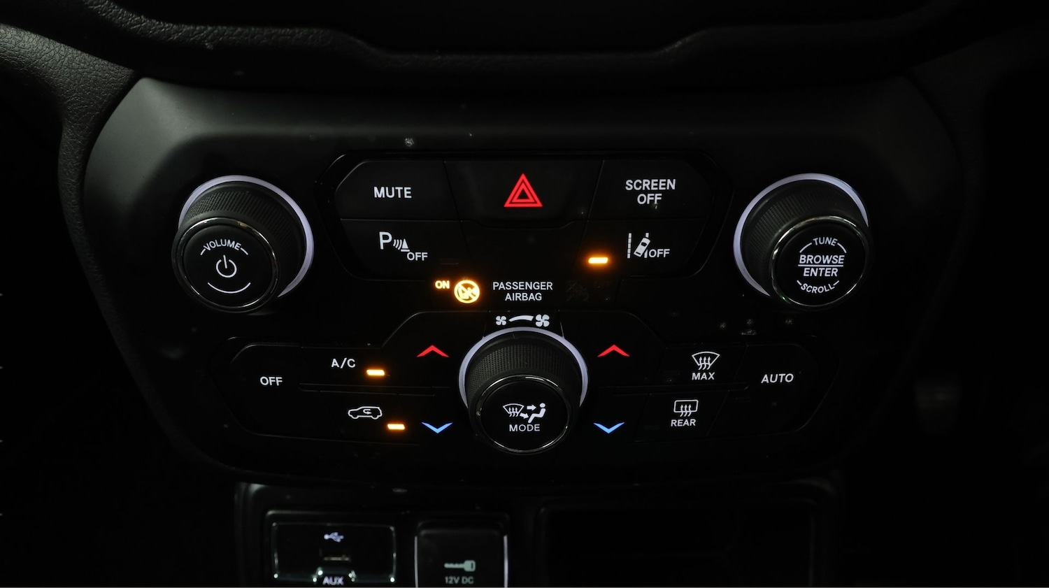 Used Jeep Renegade 2020 for sale - 77746035: Photo 12