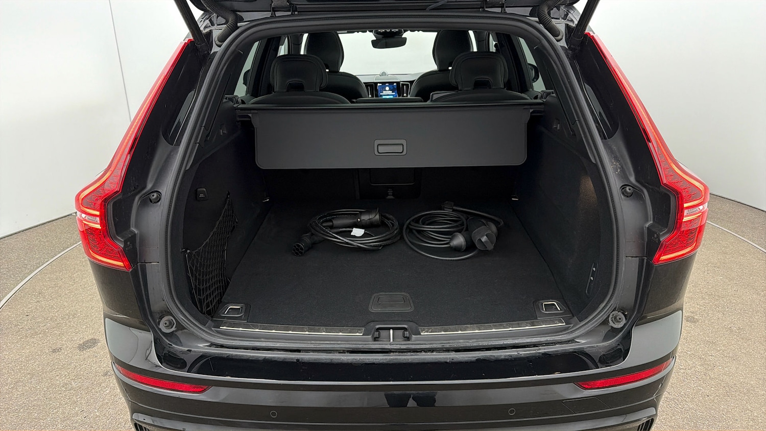 Used Volvo XC60 2025 for sale - 78040141: Photo 16