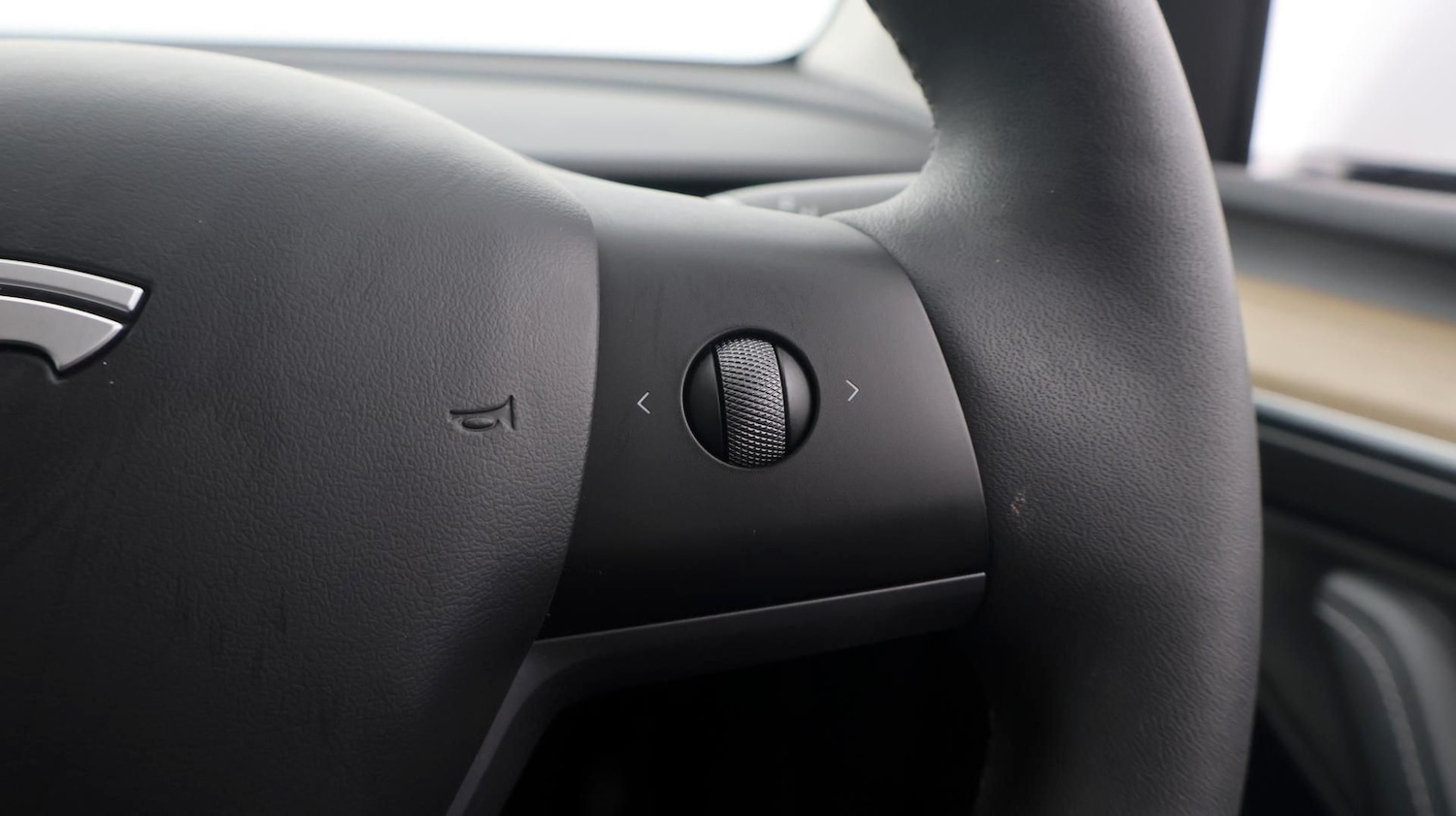 Used Tesla Model Y 2022 for sale - 77610176: Photo 24