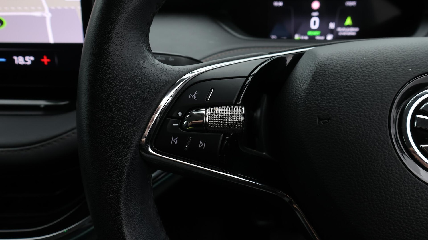 Used Skoda Enyaq 2022 for sale - 76667203: Photo 26