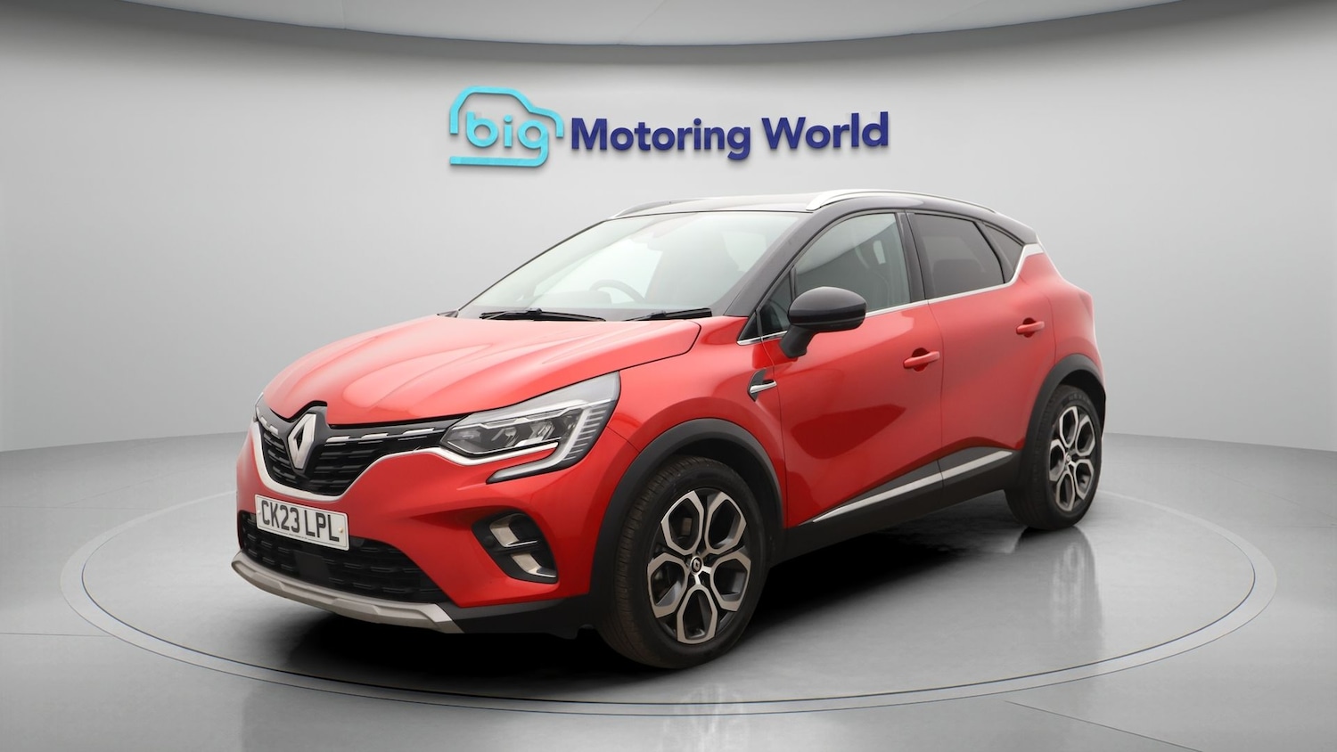 Used Renault Captur 2023 for sale - 77878794: Photo 3