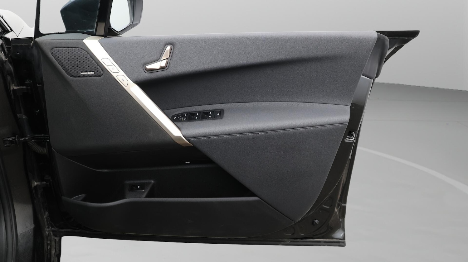 Used BMW iX 2024 for sale - 76388235: Photo 16