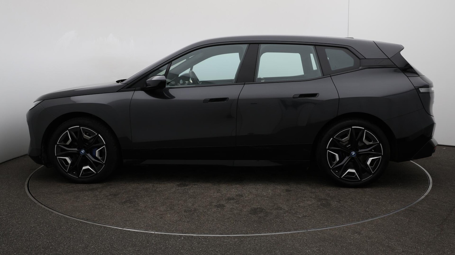 Used BMW iX 2024 for sale - 76388235: Photo 64