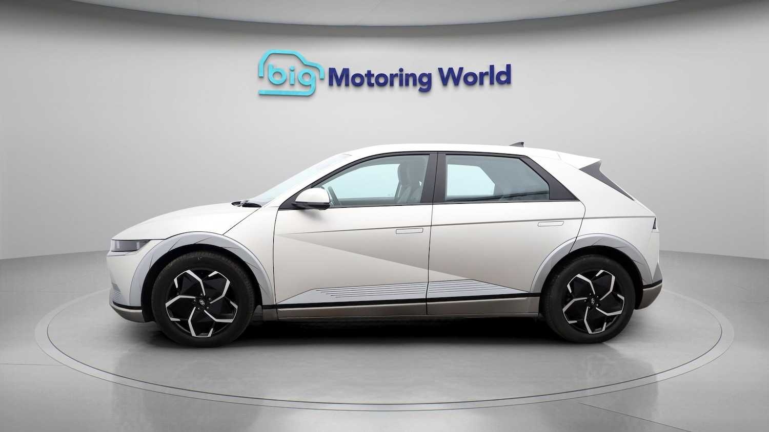 Used Hyundai IONIQ 5 2024 for sale - 77276826: Photo 4