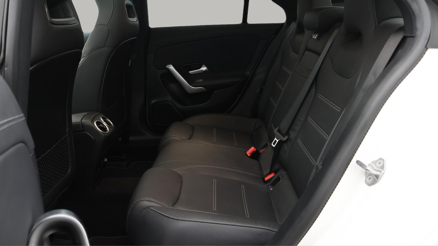 Used Mercedes-Benz CLA 2022 for sale - 76408638: Photo 17