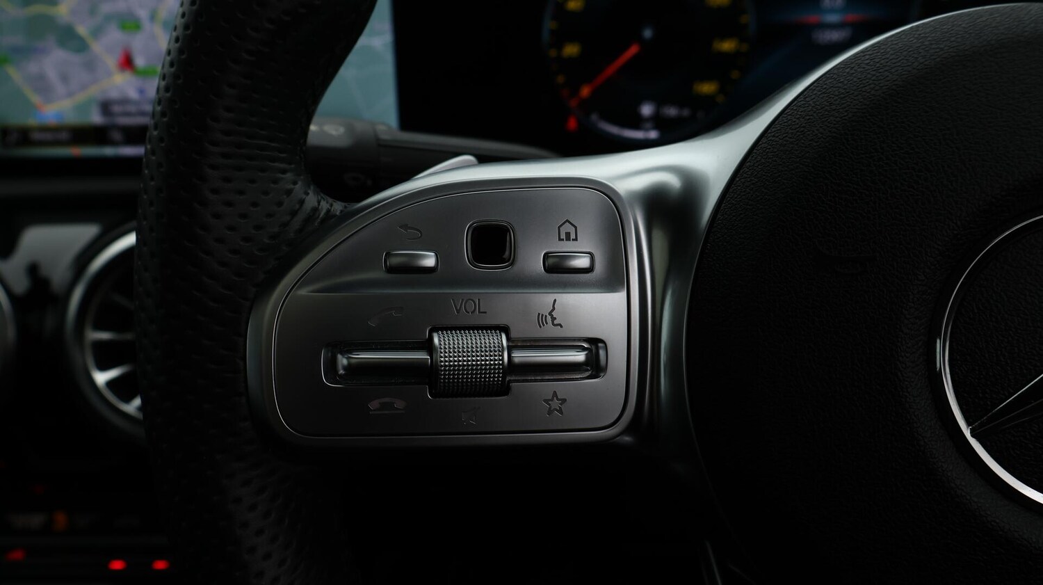 Used Mercedes-Benz CLA 2022 for sale - 76408638: Photo 28