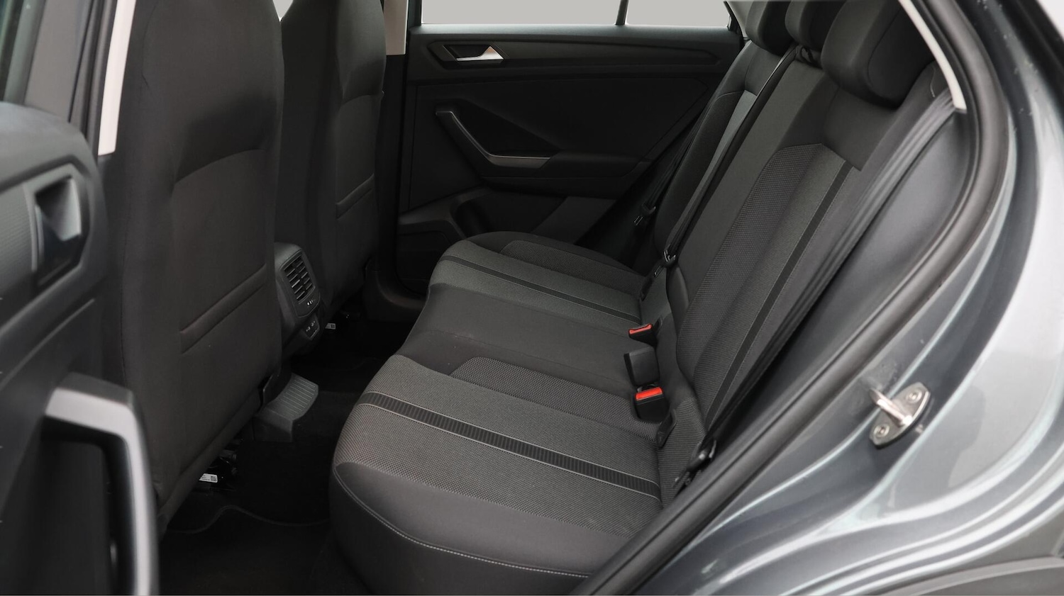 Used Volkswagen T-Roc 2022 for sale - 76689127: Photo 17