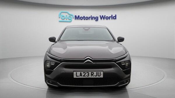 Used Citroen C5 X 2023 for sale - 76327069: Photo 3