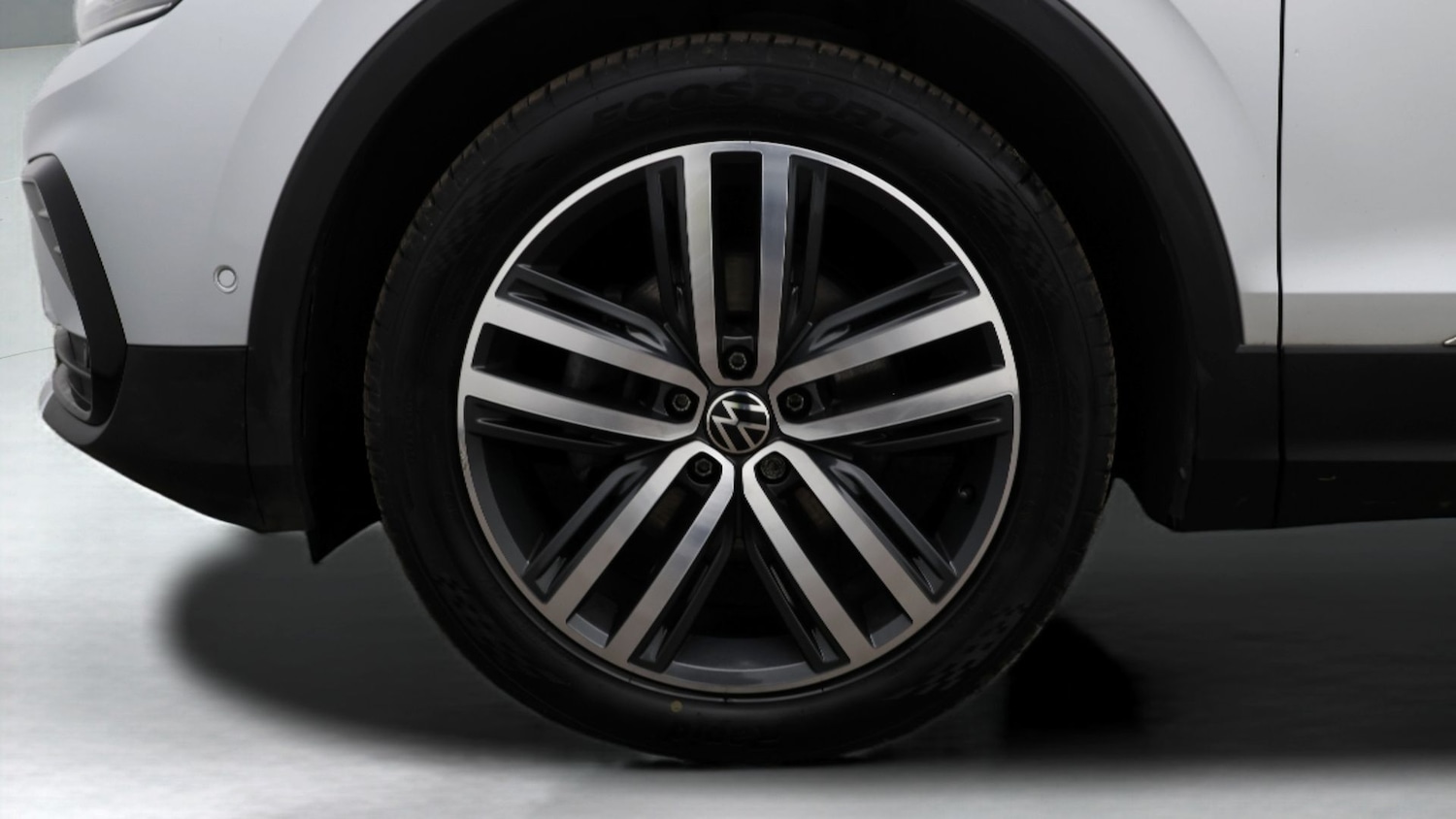 Used Volkswagen Tiguan 2020 for sale - 77610223: Photo 18