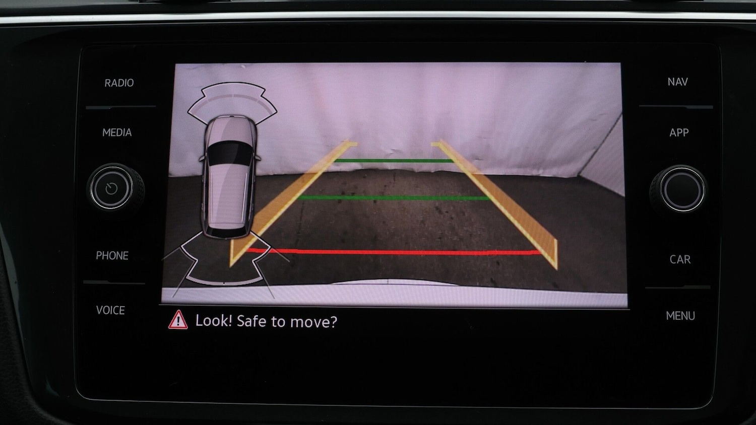 Used Volkswagen Tiguan 2020 for sale - 77610223: Photo 21