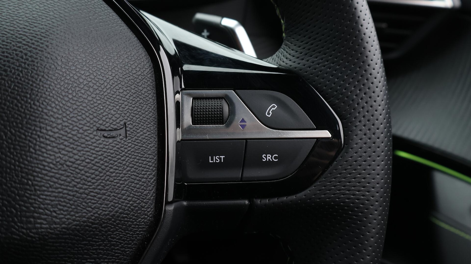 Used Peugeot 2008 2024 for sale - 76607875: Photo 27