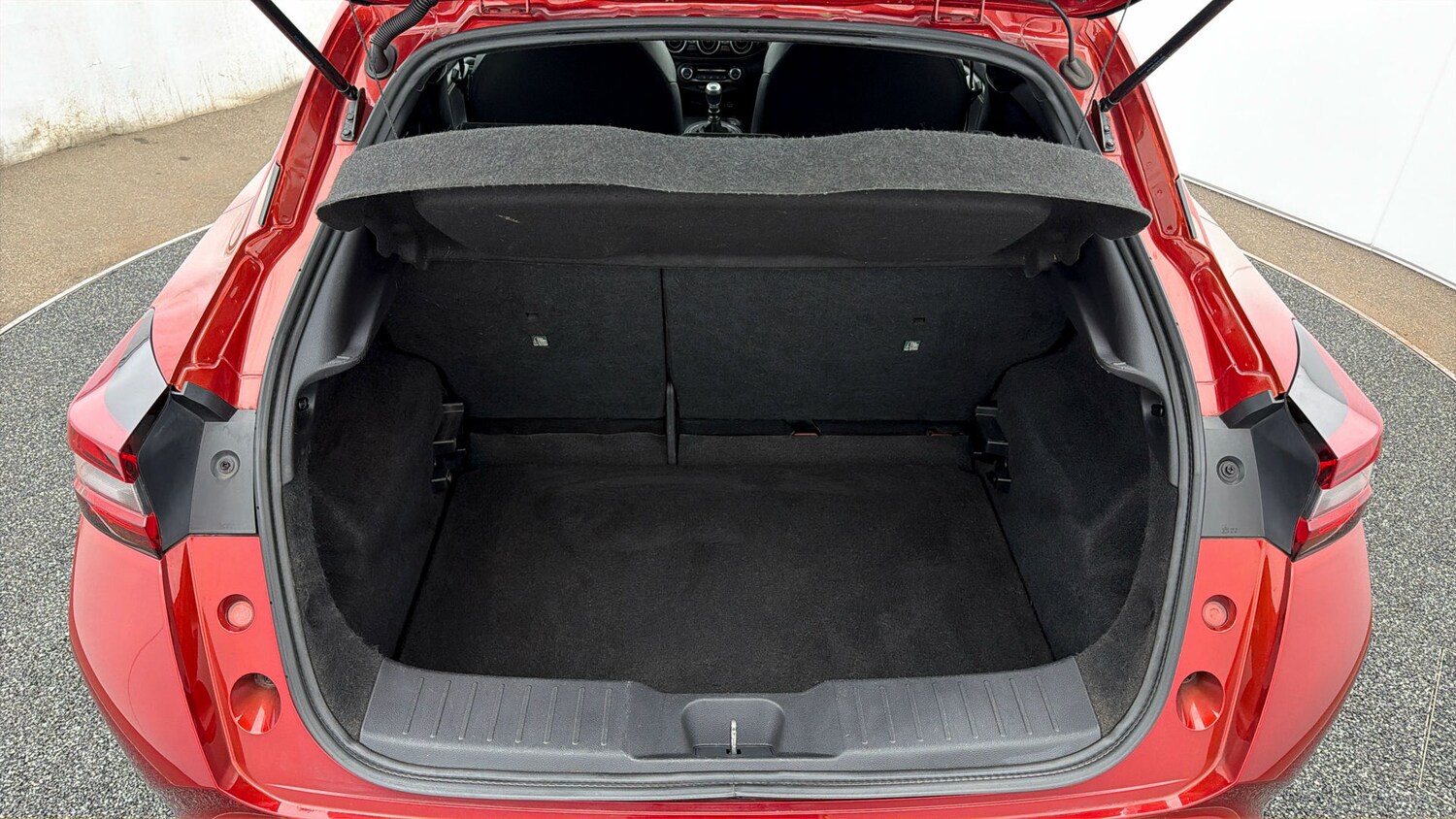 Used Nissan Juke 2023 for sale - 78168632: Photo 16